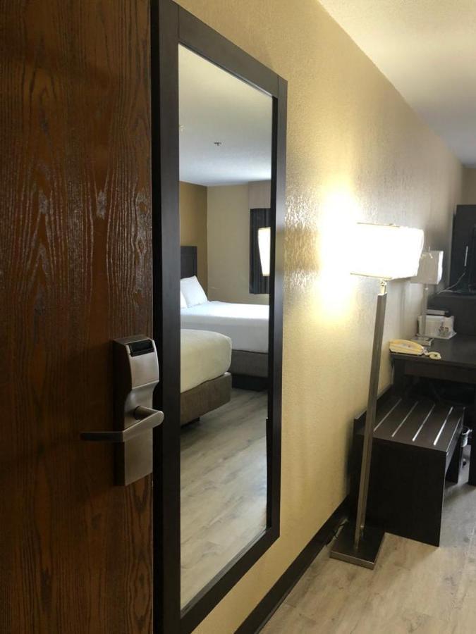 Wallaceburg Inn Екстер'єр фото