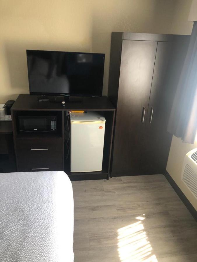 Wallaceburg Inn Екстер'єр фото