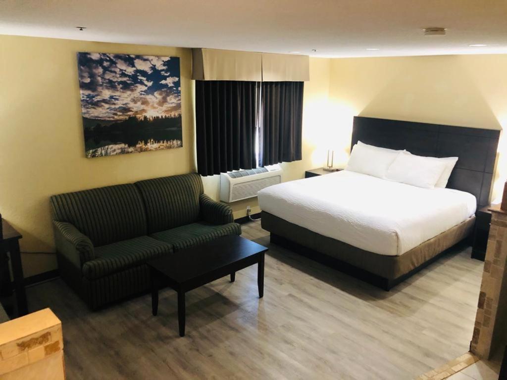 Wallaceburg Inn Екстер'єр фото
