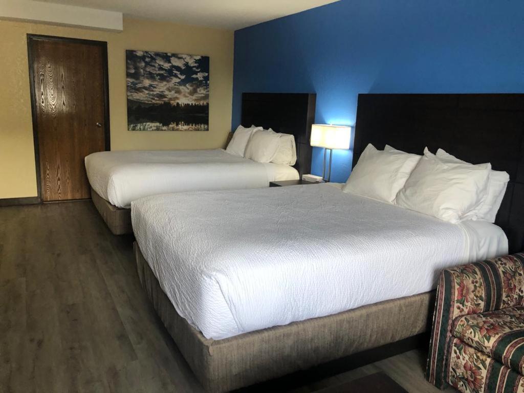 Wallaceburg Inn Екстер'єр фото