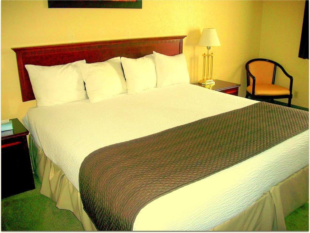Wallaceburg Inn Екстер'єр фото