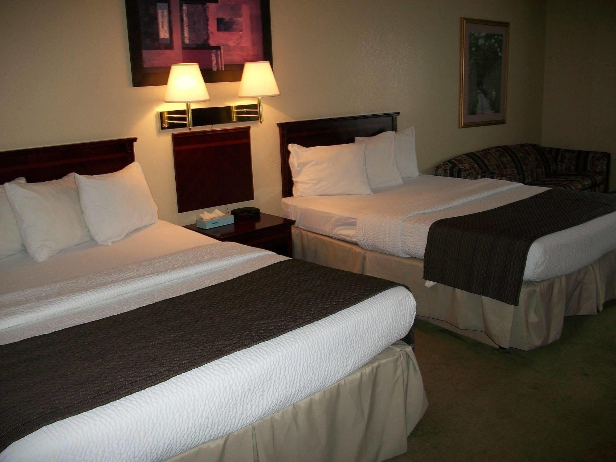 Wallaceburg Inn Екстер'єр фото
